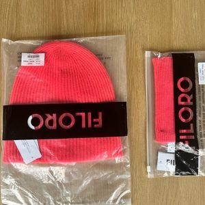 Filoro Neon Pink Cashmere Hat & Fingerless Gloves